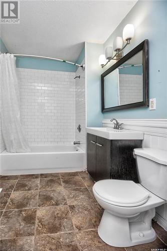 34 26Th Street E, Prince Albert, SK - Indoor Photo Showing Bathroom