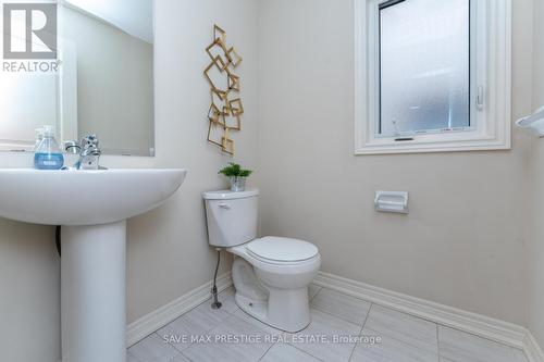 4508 Shuttleworth Drive, Niagara Falls, ON - Indoor Photo Showing Bathroom