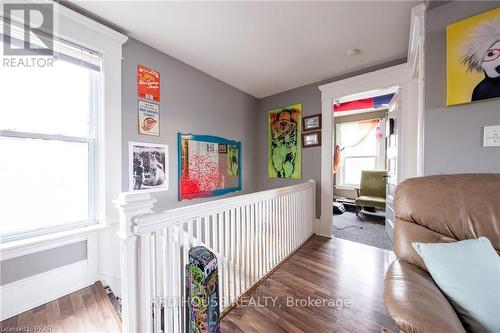 831 Park Street S, Peterborough (Otonabee), ON - Indoor Photo Showing Other Room