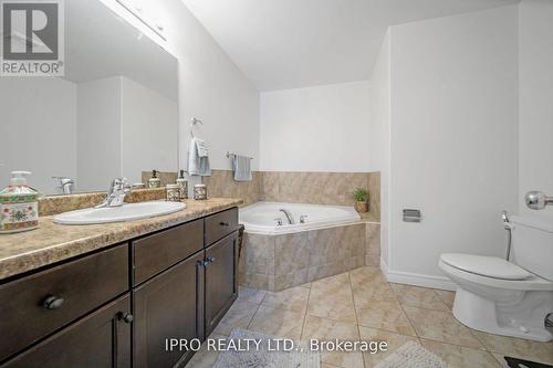 54 Viking Drive, Hamilton (Binbrook), ON - Indoor Photo Showing Bathroom