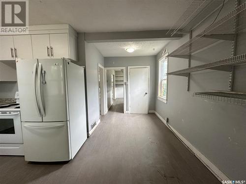 125 L Avenue S, Saskatoon, SK - Indoor