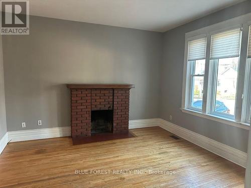 867 Queens Avenue, London, ON - Indoor With Fireplace