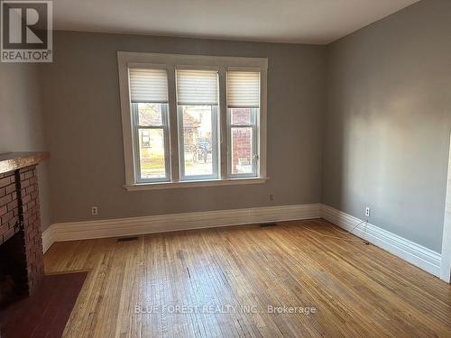 867 Queens Avenue, London, ON - Indoor Photo Showing Other Room