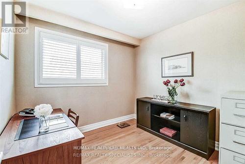 3371 Schomberg Avenue, Mississauga (Applewood), ON - Indoor