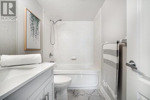 2308 - 4090 Living Arts Drive, Mississauga, ON - Indoor Photo Showing Bathroom