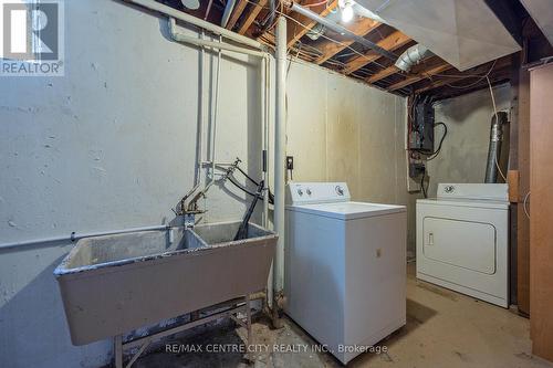 189 Laundry and Utility room. - 187-189 Taylor Street, London, ON - Indoor Photo Showing Laundry Room