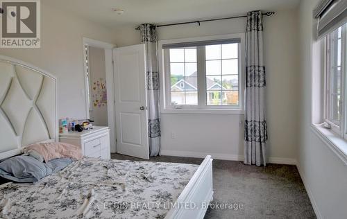 118 Benjamin Parkway, St. Thomas, ON - Indoor Photo Showing Bedroom