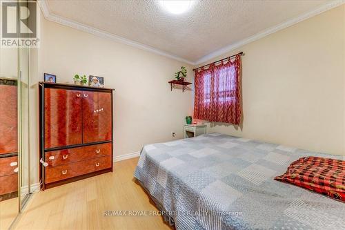 20 Histon Crescent, Brampton, ON - Indoor Photo Showing Bedroom