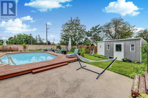 20 Histon Crescent, Brampton, ON - Outdoor With In Ground Pool With Backyard