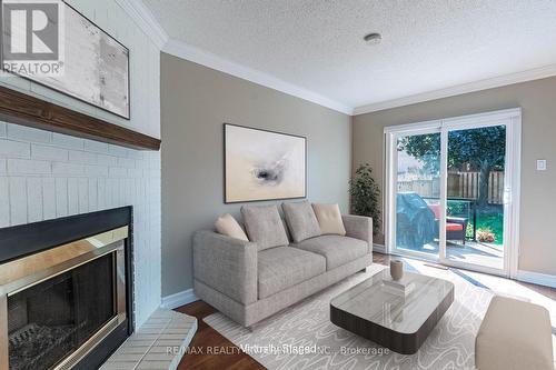 2924 Crosscurrent Drive, Mississauga (Meadowvale), ON - Indoor Photo Showing Living Room With Fireplace