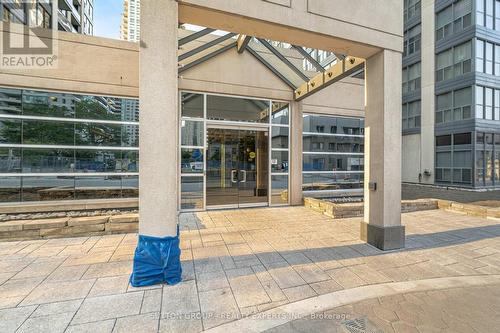 401 - 18 Hollywood Avenue, Toronto (Willowdale East), ON - Outdoor