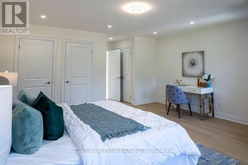 22 Reidmount Avenue, Toronto (Agincourt South-Malvern West), ON - Indoor Photo Showing Bedroom