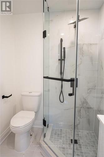 22 Reidmount Avenue, Toronto (Agincourt South-Malvern West), ON - Indoor Photo Showing Bathroom