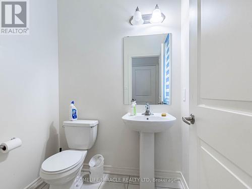 35 Sail Road, Brampton, ON - Indoor Photo Showing Bathroom