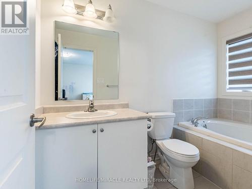 35 Sail Road, Brampton, ON - Indoor Photo Showing Bathroom