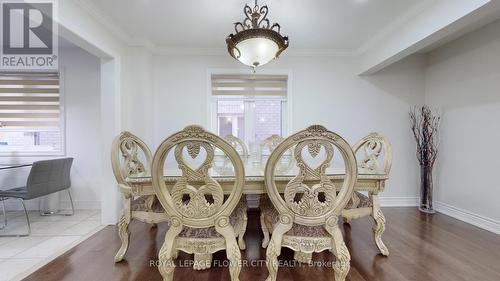 454 Krotonne Crescent, Mississauga, ON - Indoor Photo Showing Dining Room