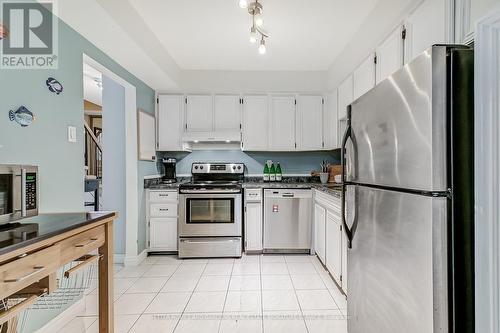 157 - 1951 Rathburn Road E, Mississauga (Rathwood), ON - Indoor Photo Showing Kitchen