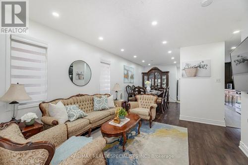 27 Coachwhip Road, Brampton (Sandringham-Wellington), ON - Indoor Photo Showing Living Room