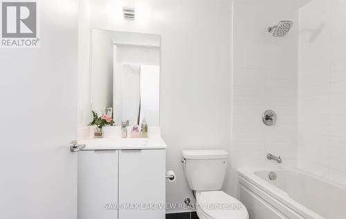 1616 - 30 Shore Breeze Drive S, Toronto (Mimico), ON - Indoor Photo Showing Bathroom