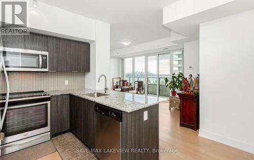 1616 - 30 Shore Breeze Drive S, Toronto (Mimico), ON - Indoor Photo Showing Kitchen With Upgraded Kitchen