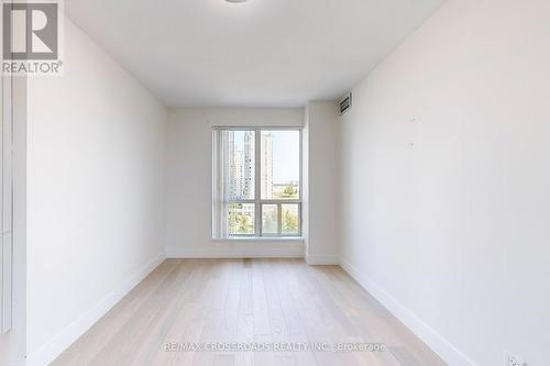 907 - 8 Lee Centre Drive, Toronto (Woburn), ON - Indoor Photo Showing Other Room