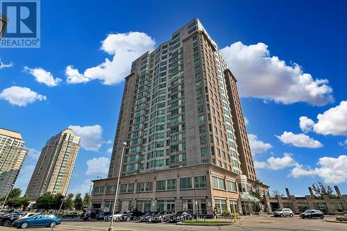 907 - 8 Lee Centre Drive, Toronto (Woburn), ON - Outdoor With Facade