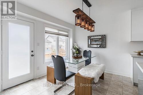 26 Willoughby Way S, New Tecumseth (Alliston), ON - Indoor Photo Showing Dining Room