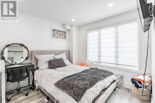 26 Willoughby Way S, New Tecumseth, ON - Indoor Photo Showing Bedroom