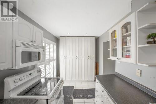 33 - 1020 Central Park Drive, Brampton (Brampton North), ON - Indoor Photo Showing Laundry Room