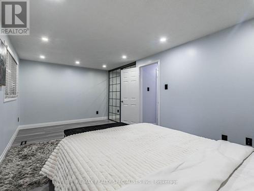 44 Thatcher Court, Brampton (Heart Lake West), ON - Indoor Photo Showing Bedroom