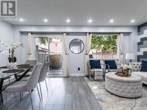 44 Thatcher Court, Brampton, ON - Indoor Photo Showing Dining Room