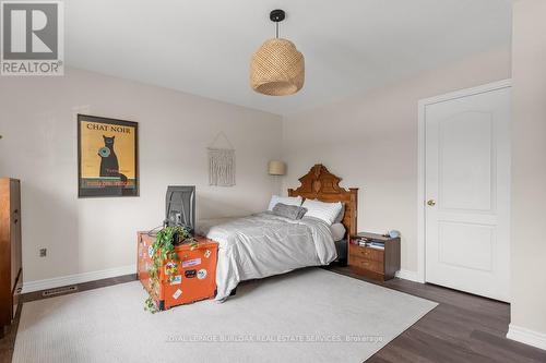 4131 Medland Drive, Burlington (Headon), ON - Indoor Photo Showing Bedroom