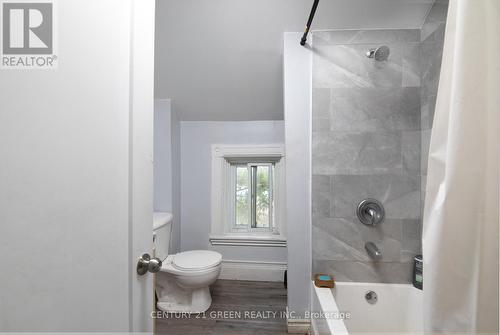 199 Lingham Street, Belleville, ON - Indoor Photo Showing Bathroom