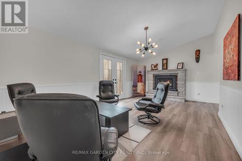 270 Erie Boulevard, Norfolk, ON - Indoor With Fireplace