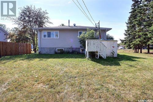 754 7Th Street E, Prince Albert, SK - Outdoor