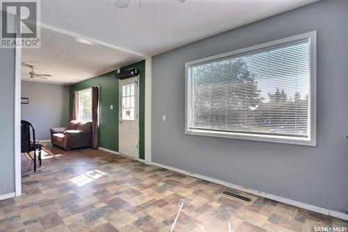 754 7Th Street E, Prince Albert, SK - Indoor Photo Showing Other Room