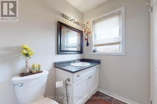 41 Bevington Road, Brampton, ON - Indoor Photo Showing Bathroom