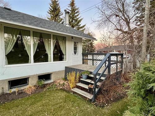 222 Buckingham Street, Boissevain, MB - Outdoor