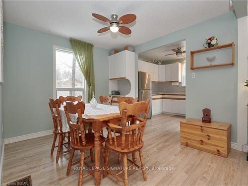 53 Lindale Ave, Tiny, ON - Indoor Photo Showing Dining Room