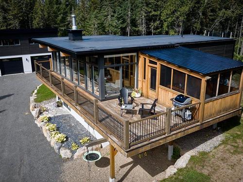 Vue d'ensemble - 95 Ch. Joseph-Hubert, Saint-Donat, QC - Outdoor With Deck Patio Veranda