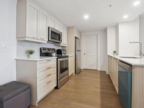 Kitchen - C605-97 Boul. Montcalm N., Candiac, QC - Indoor Photo Showing Kitchen