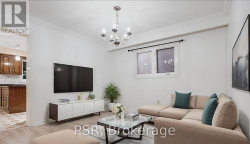 114 Risebrough Circuit, Markham (Milliken Mills West), ON - Indoor Photo Showing Living Room