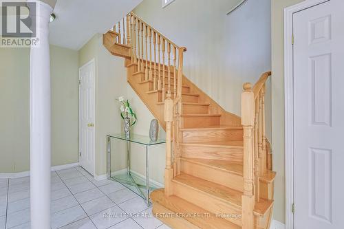 2026 Laurelcrest Place, Oakville, ON - Indoor Photo Showing Other Room