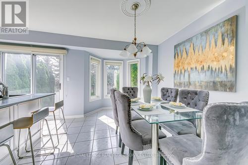 2026 Laurelcrest Place, Oakville (West Oak Trails), ON - Indoor Photo Showing Dining Room