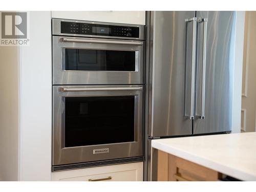 1610 Antler Court Lot# 8, Kelowna, BC - Indoor Photo Showing Kitchen With Stainless Steel Kitchen