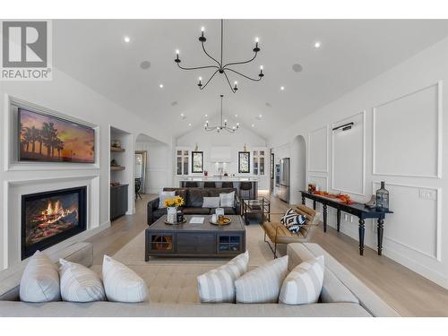 1610 Antler Court Lot# 8, Kelowna, BC - Indoor Photo Showing Living Room With Fireplace