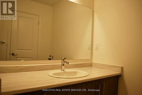 75 Phoenix Boulevard, Barrie, ON - Indoor Photo Showing Bathroom