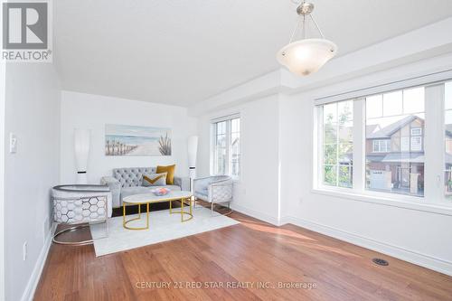 8 Agricola Road, Brampton (Northwest Brampton), ON - Indoor Photo Showing Bedroom