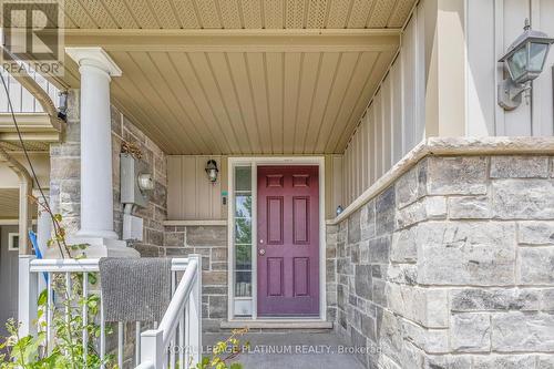 140 Windflower Drive, Kitchener, ON - Outdoor