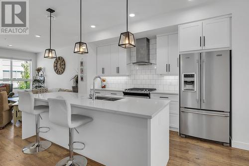 12075 Oceola Road Unit# 45, Lake Country, BC - Indoor Photo Showing Kitchen With Stainless Steel Kitchen With Double Sink With Upgraded Kitchen